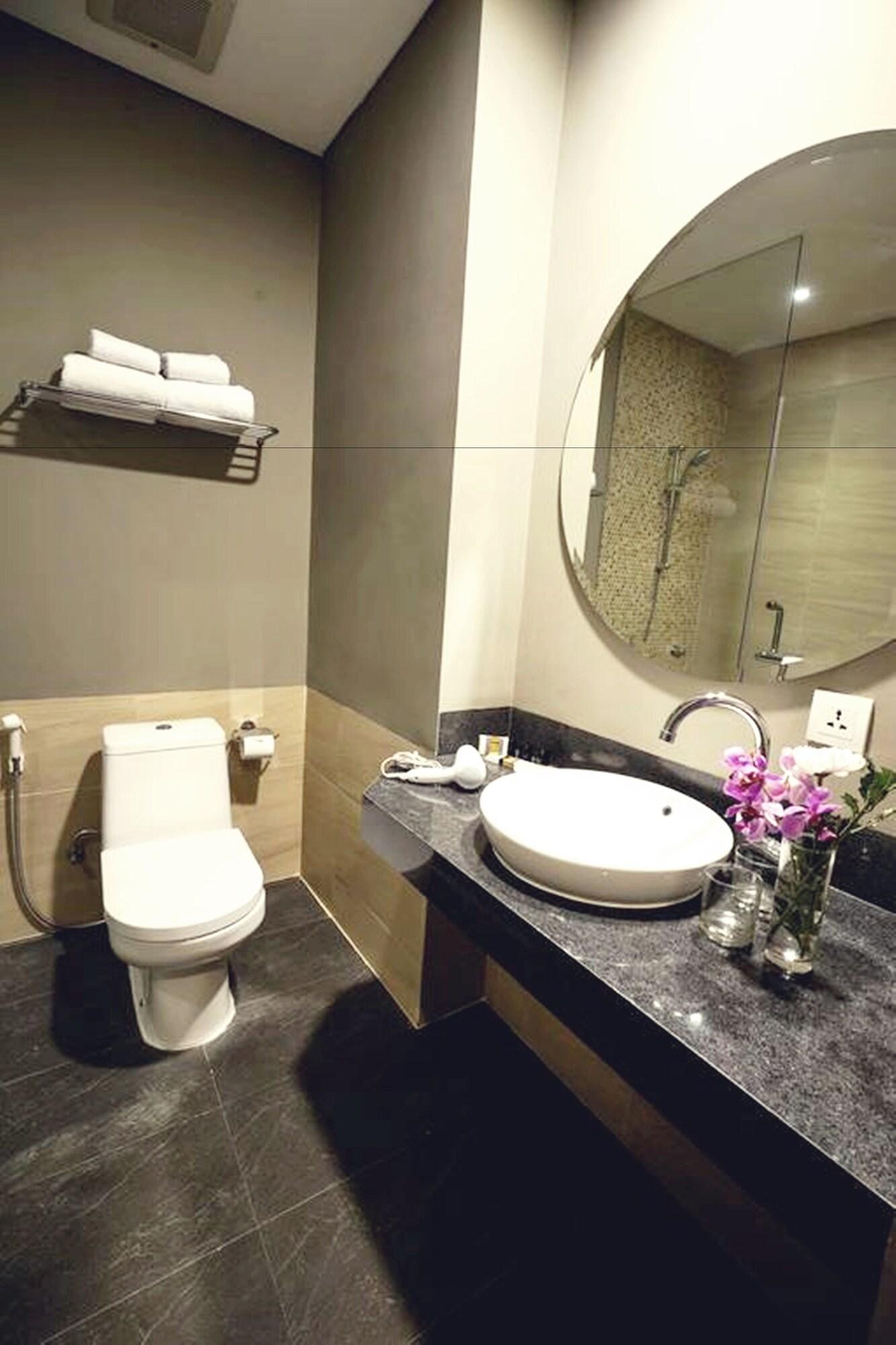 Liberty Hotel Thamrin Jakarta Exterior foto